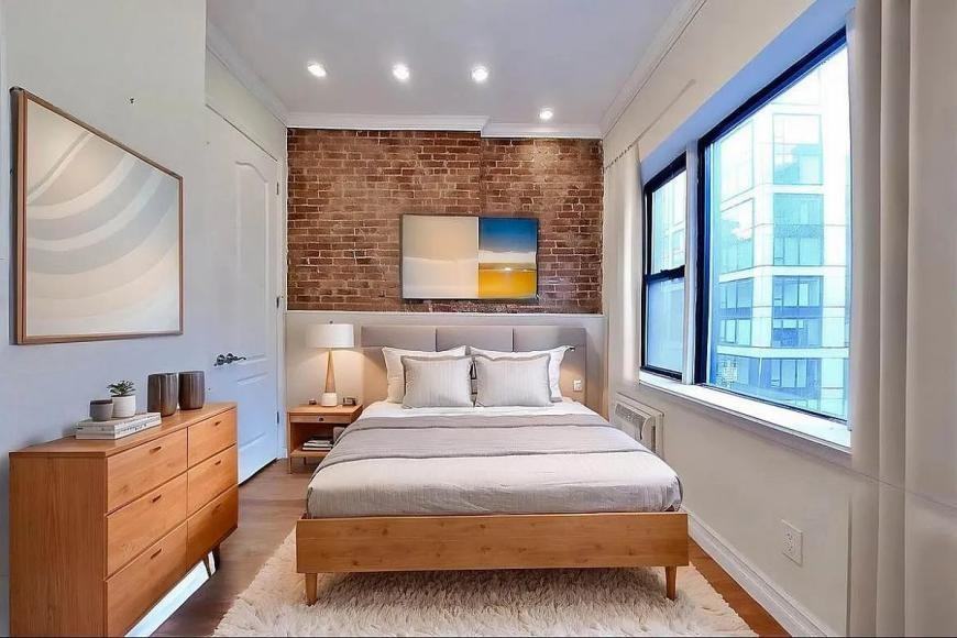 101 Lexington Ave - Photo 3 of 7
