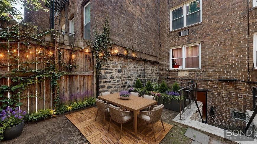 227 E 11th St - Photo 2 of 10