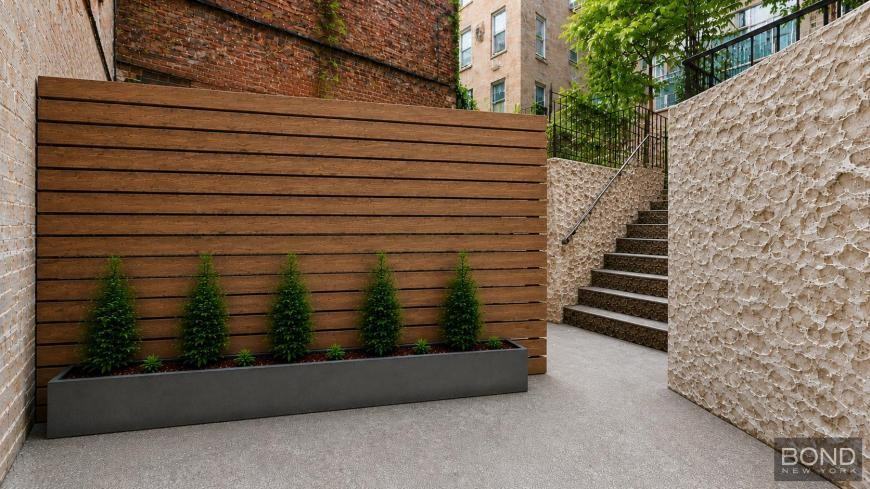 227 E 11th St - Photo 6 of 10