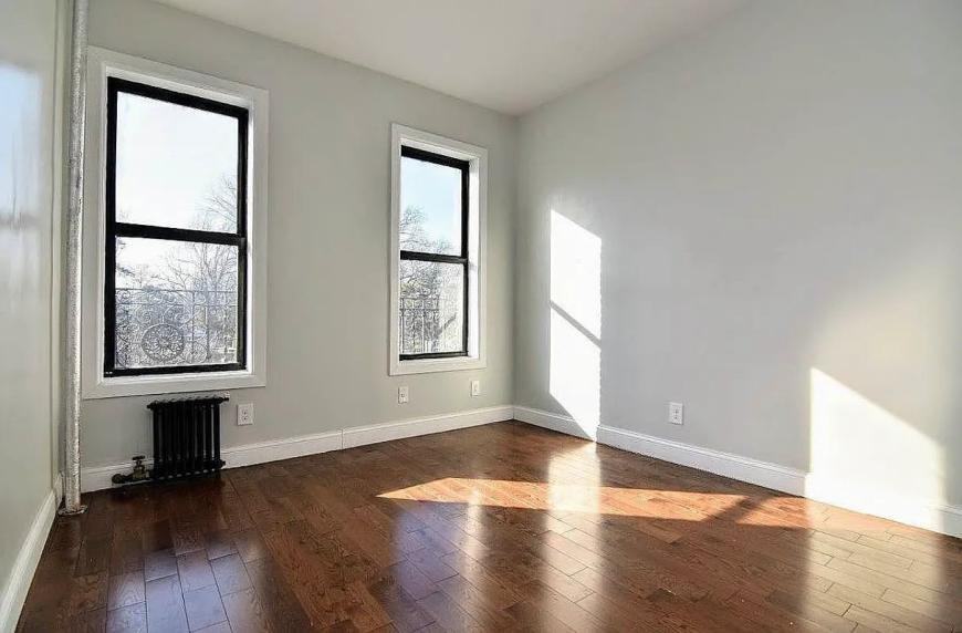 1887 Amsterdam Ave - Photo 2 of 5