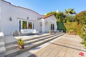 featured image of 801 N Laurel Ave