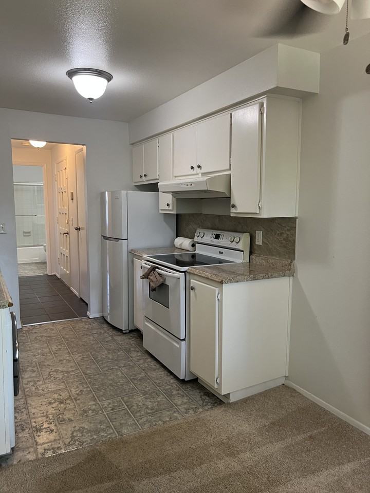 17108 Ne 45th St #20 - Photo 7 of 16