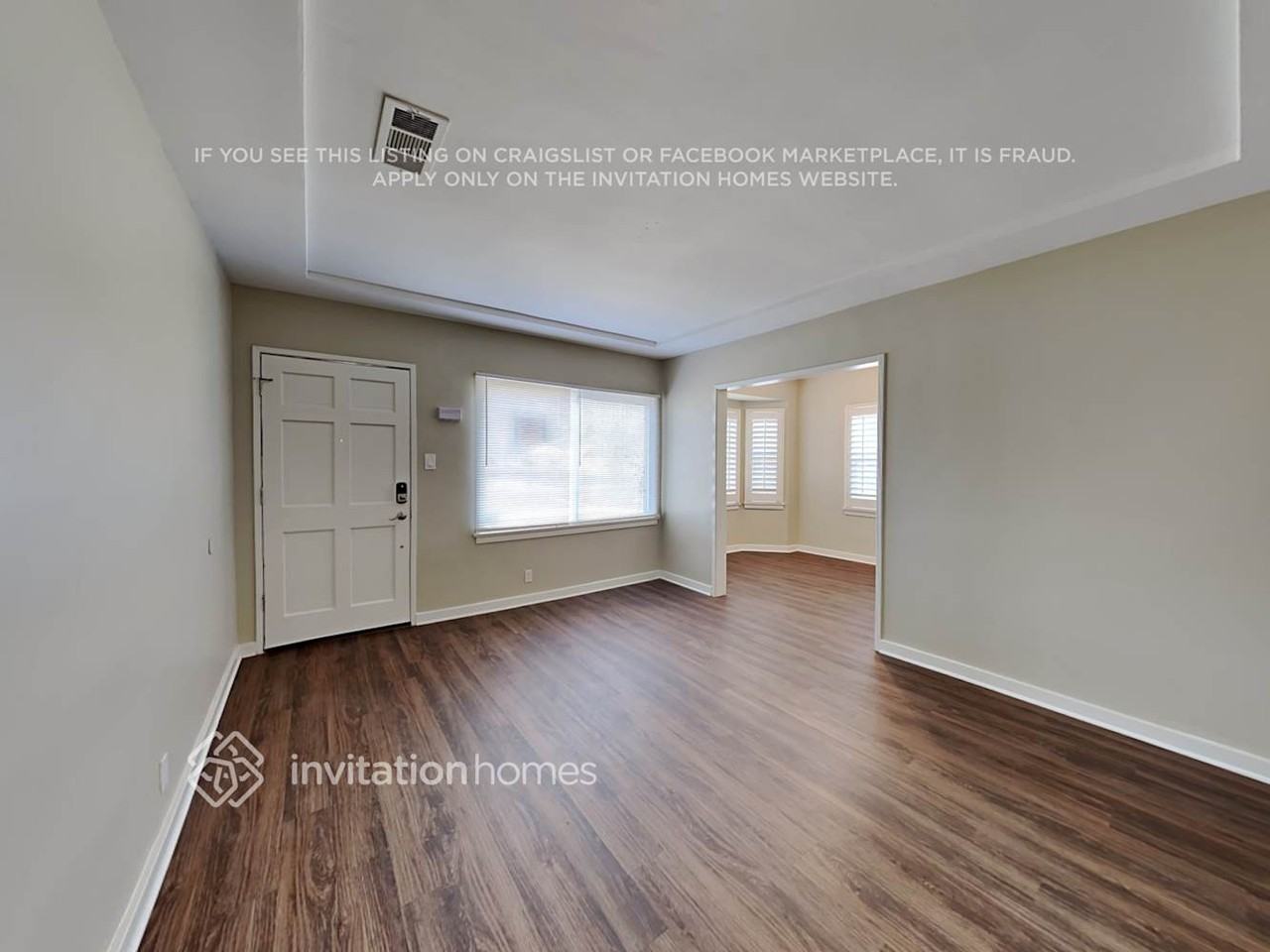 6556 Beeman Ave - Photo 6 of 19