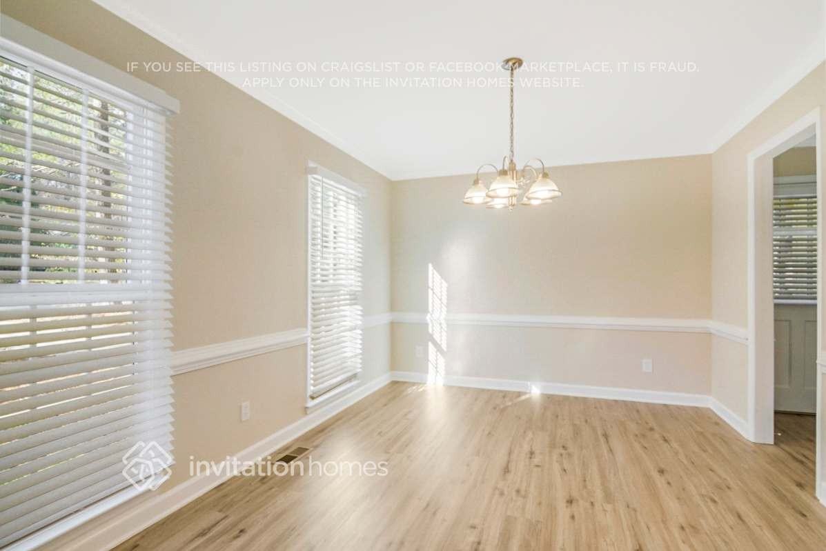 7408 Old Fox Trl - Photo 4 of 26