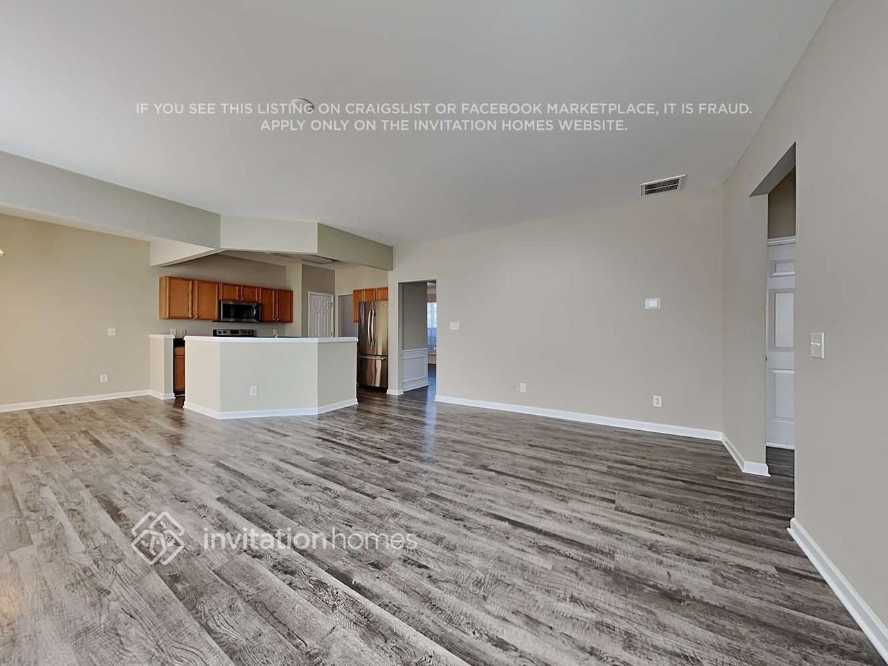1460 Cantwell Ct - Photo 3 of 17
