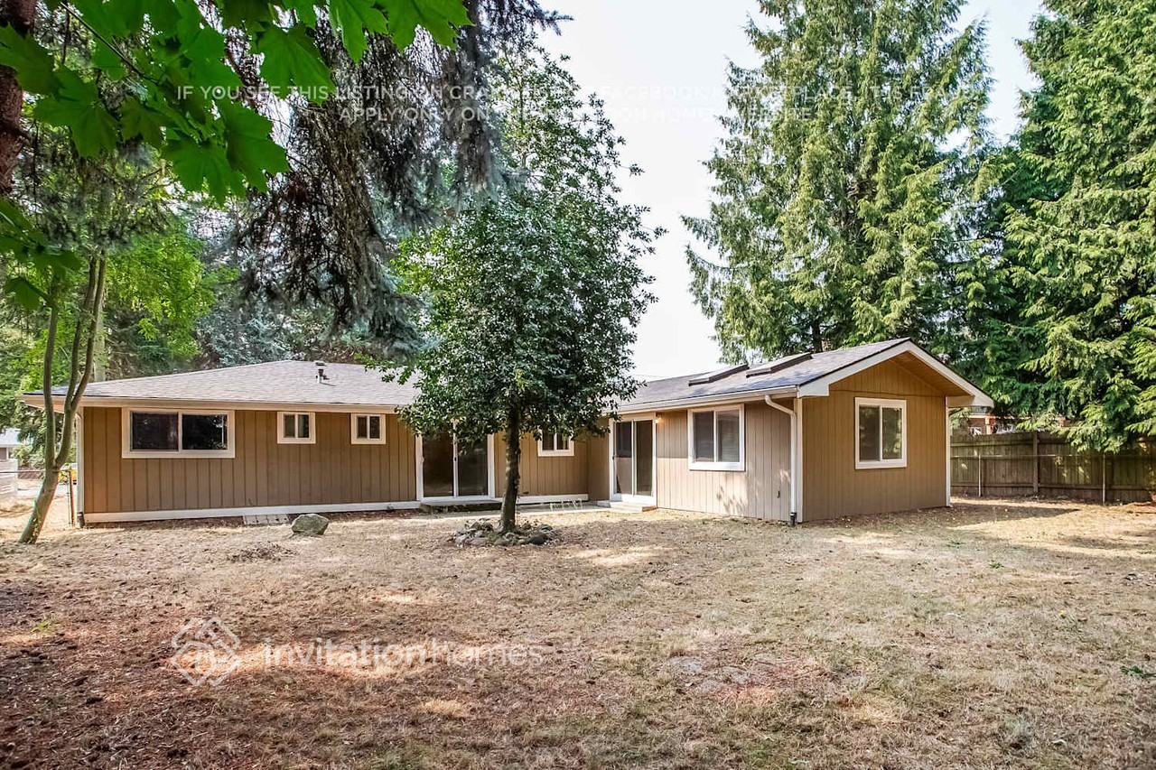 23922 99th Ave S - Photo 3 of 5