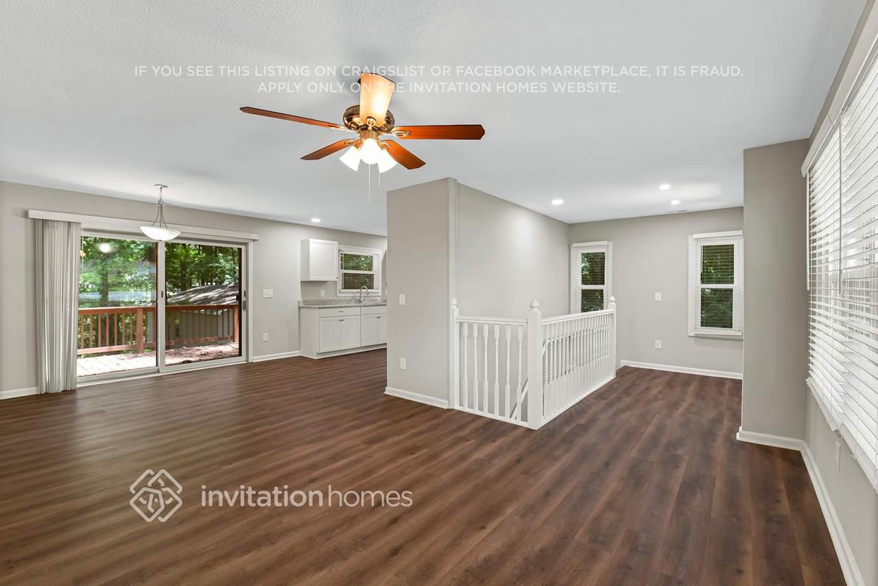 2221 Gemway Dr - Photo 4 of 26