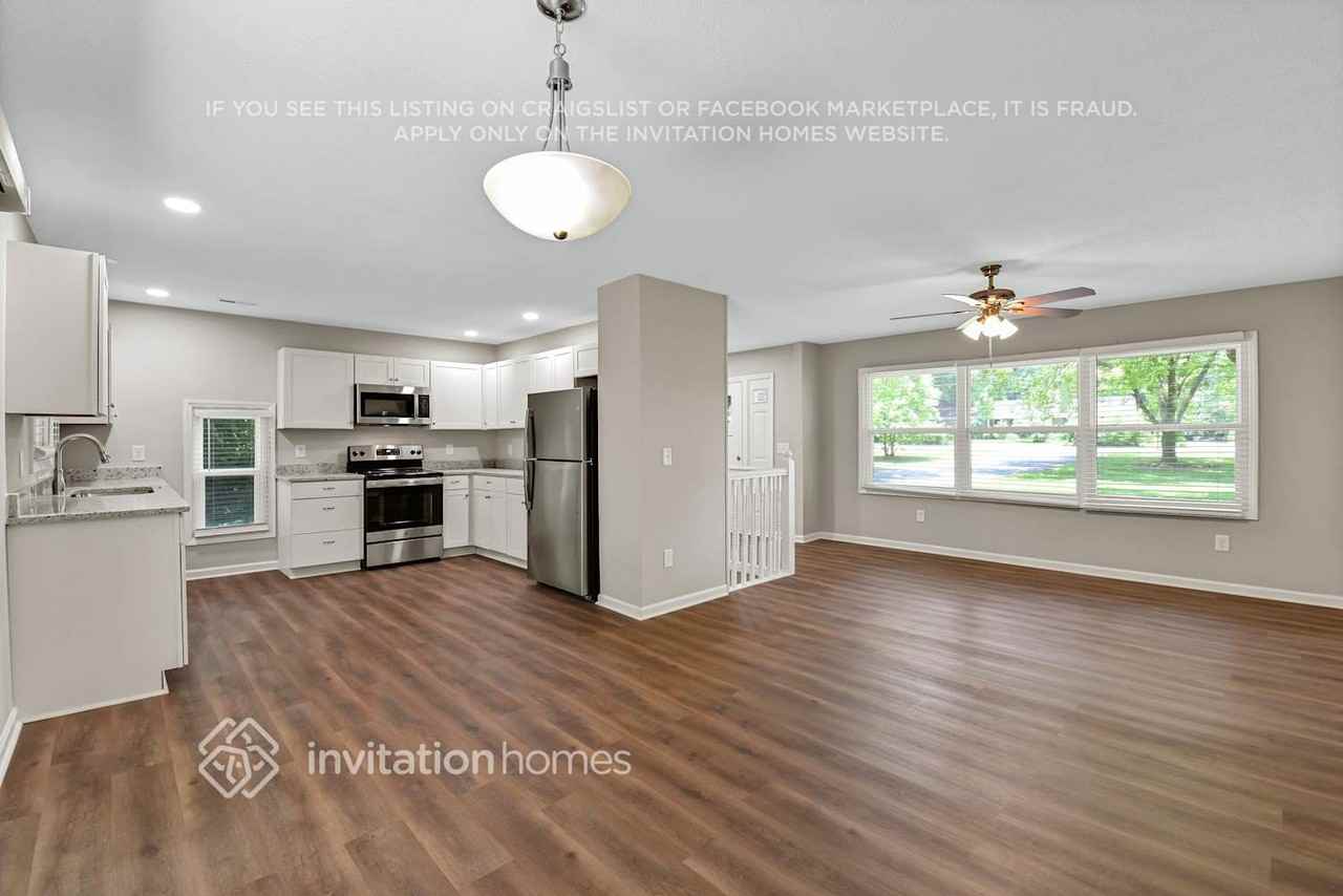 2221 Gemway Dr - Photo 7 of 26