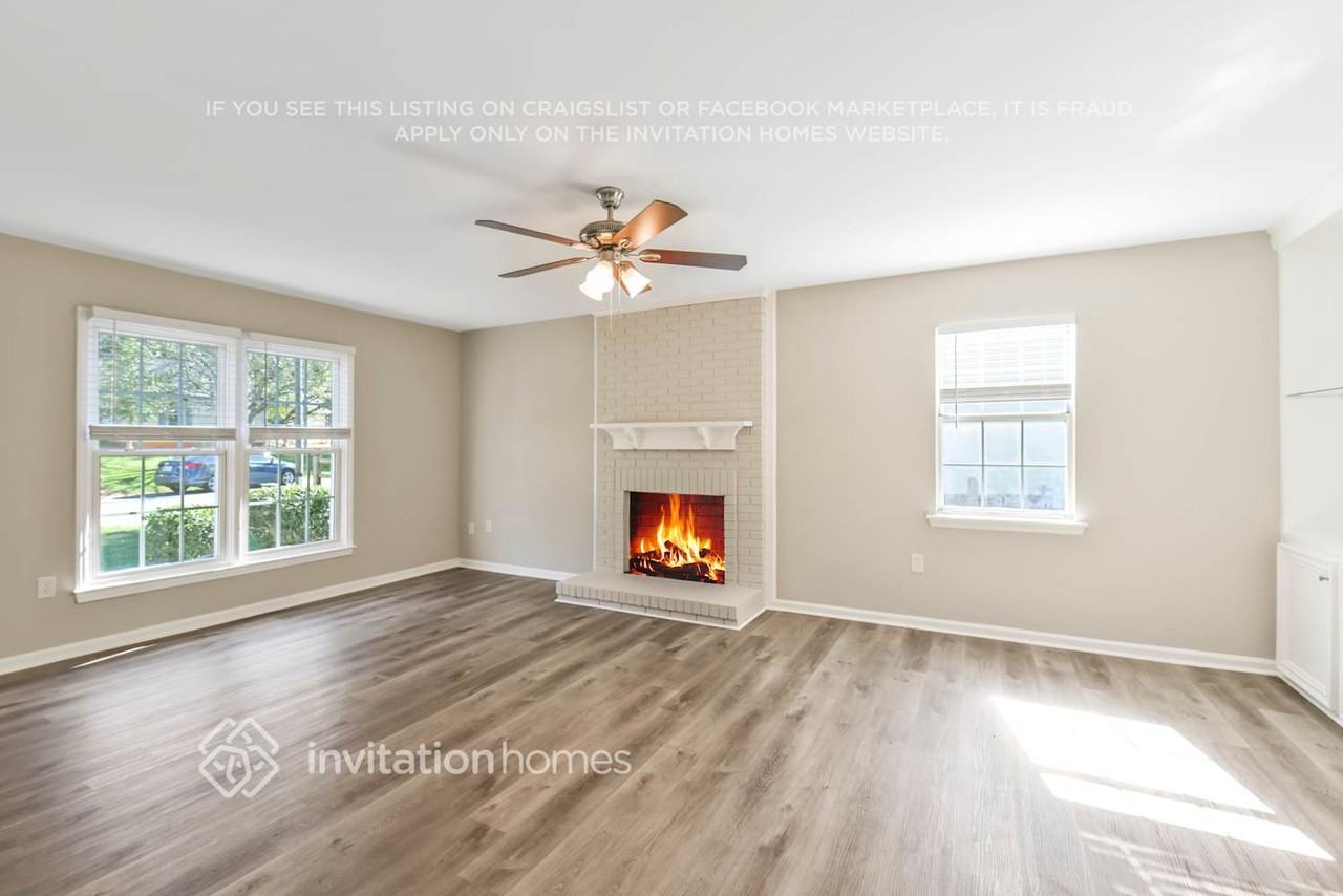 5428 Dowgate Dr - Photo 7 of 28