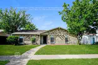 3409 Livingston Ln - Photo 1 of 1