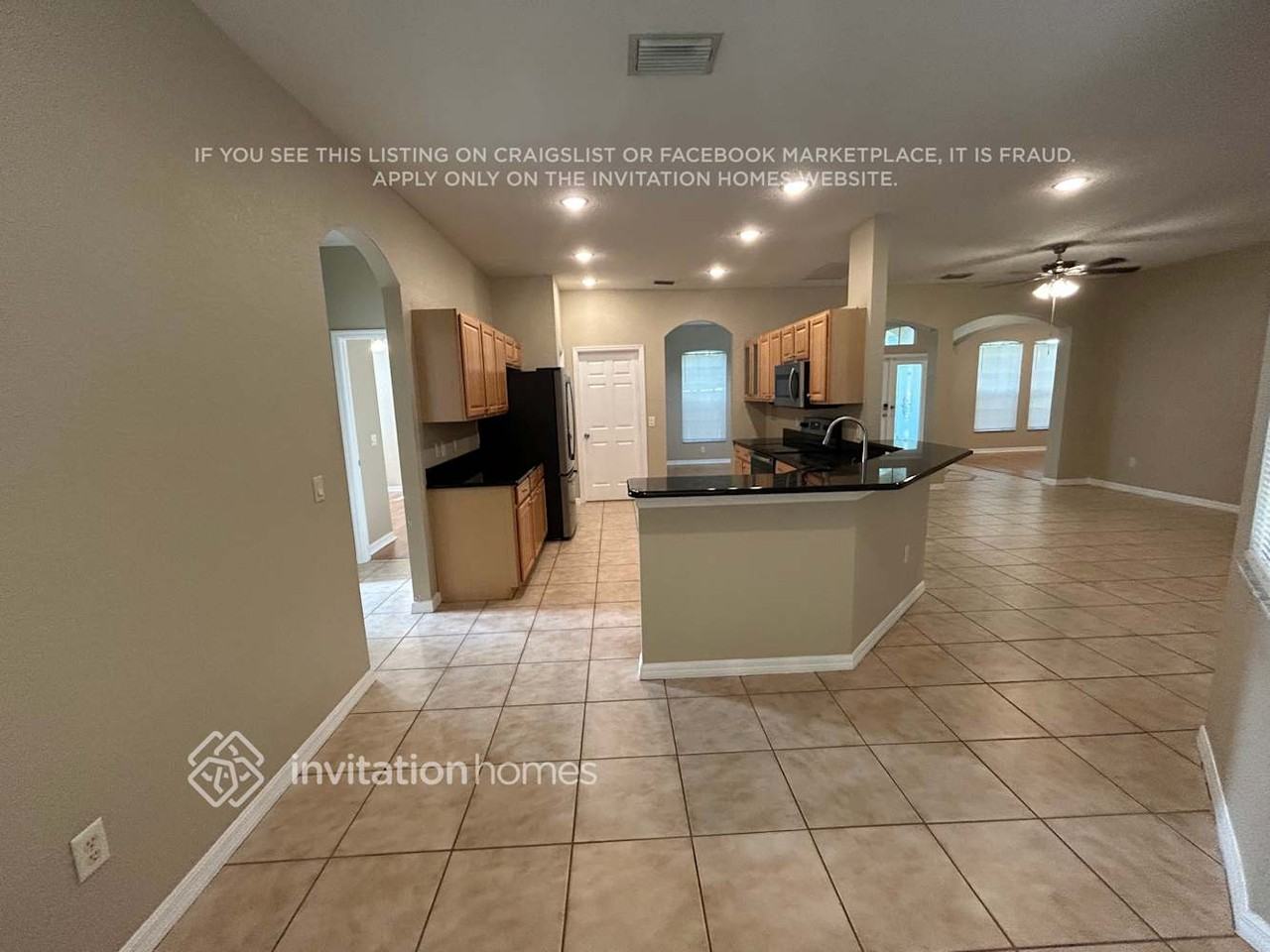 1613 Loriana St - Photo 3 of 18
