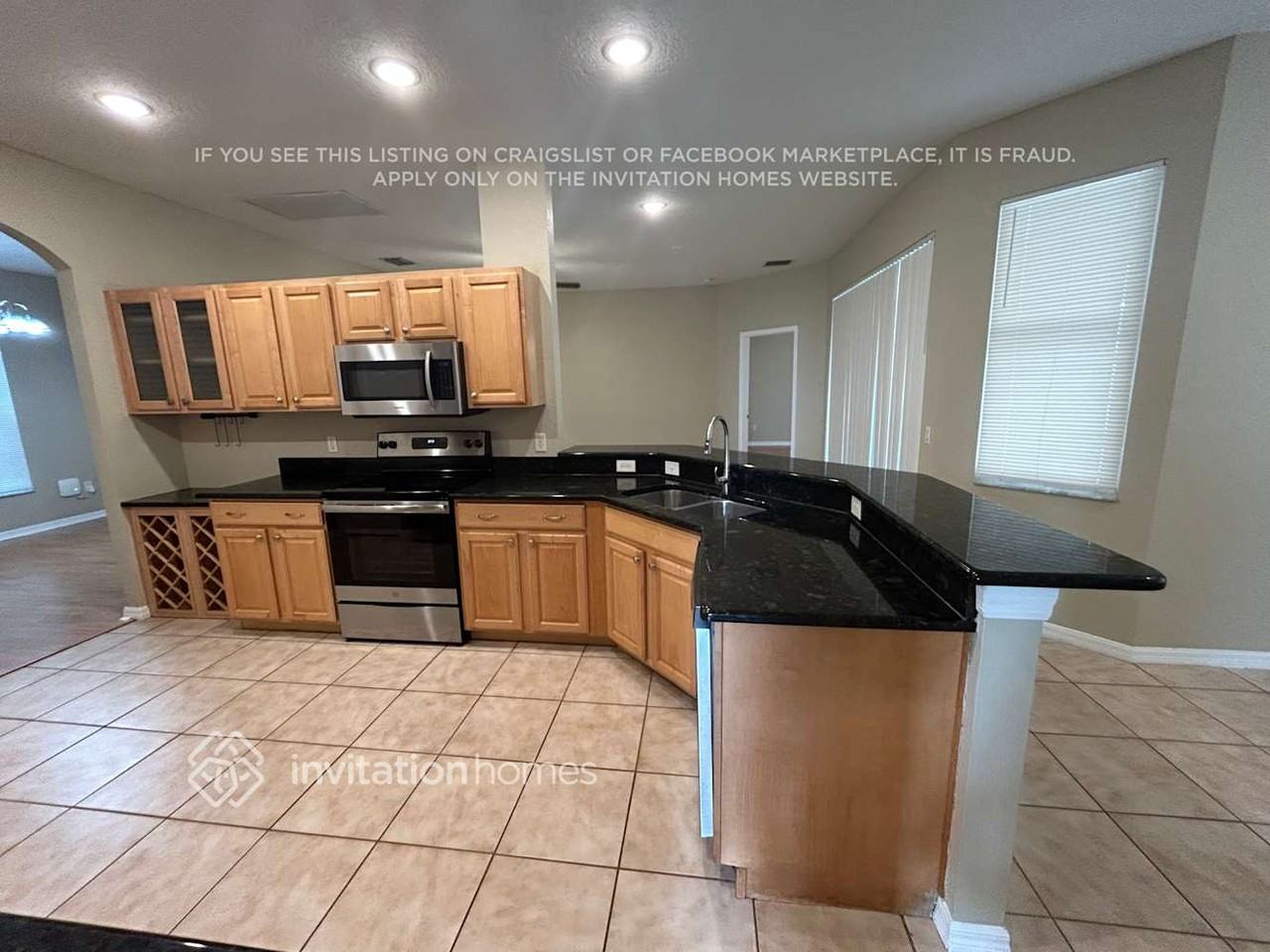 1613 Loriana St - Photo 4 of 18