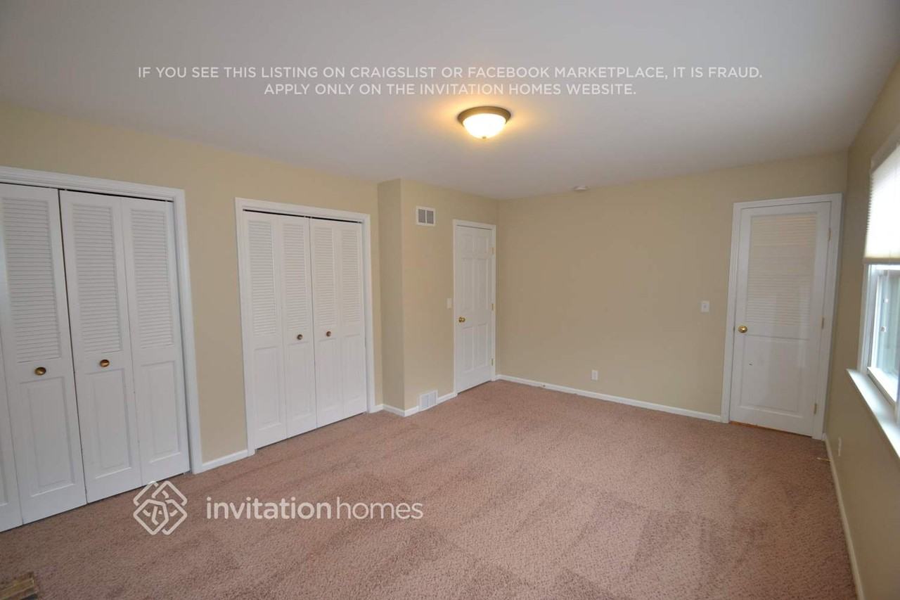 42W174 Timber Trl - Photo 2 of 8