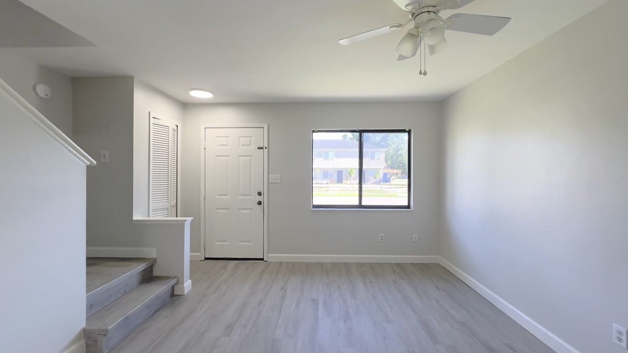 12115 Pepperdine Pl #12115 - Photo 2 of 18