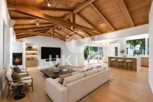 133 Hilltop Cres #1 - Photo 1 of 1