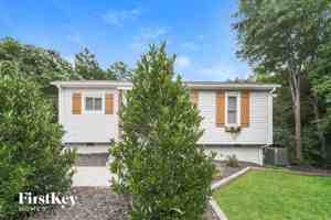 featured image of 4039 Seaforth Dr