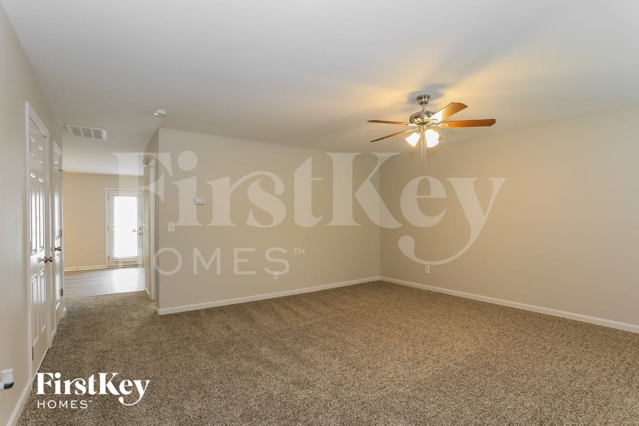 1137 Early Rise St - Photo 6 of 15