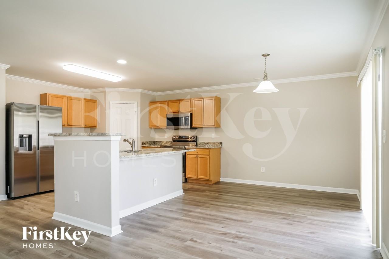 6831 Horseback Ln - Photo 6 of 15