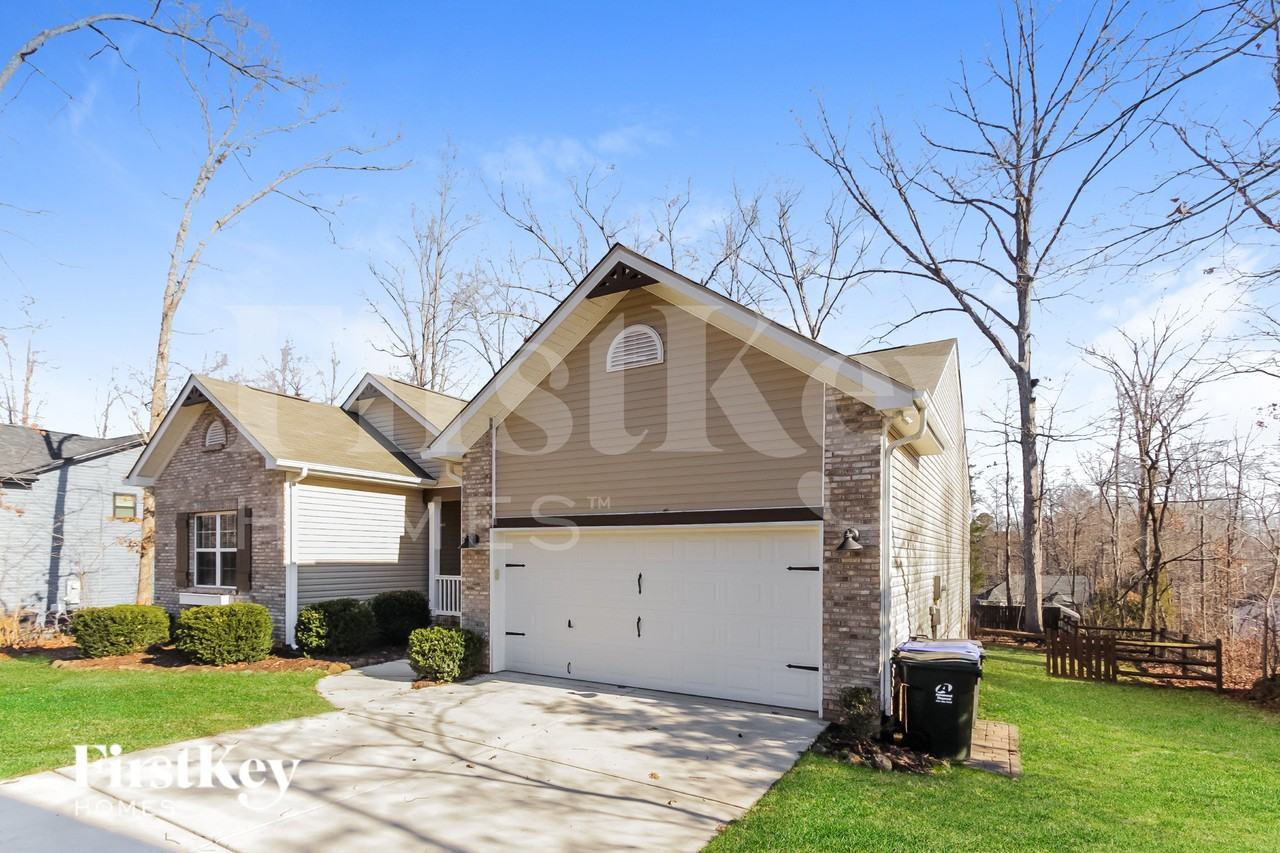 12204 Flatbush Dr - Photo 3 of 15