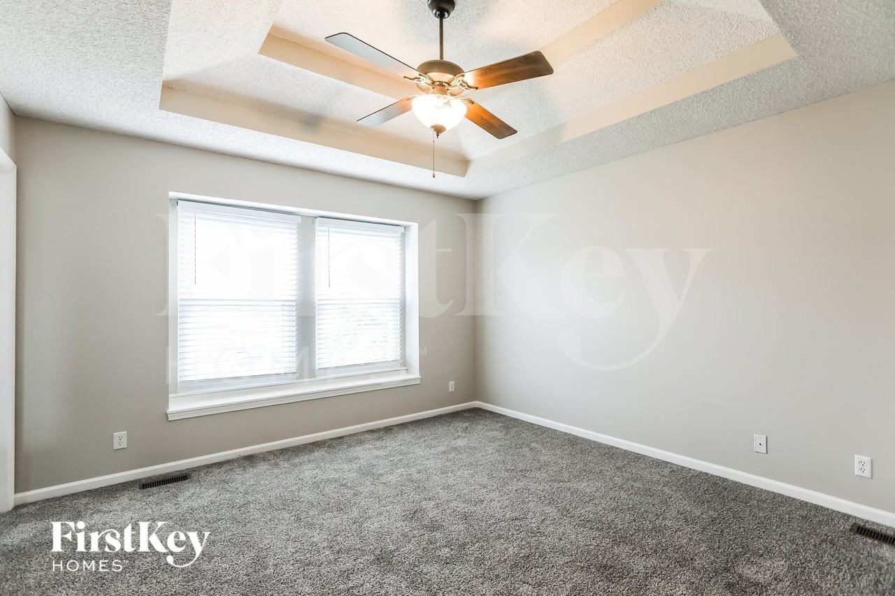 8688 Ne 110th St - Photo 7 of 15