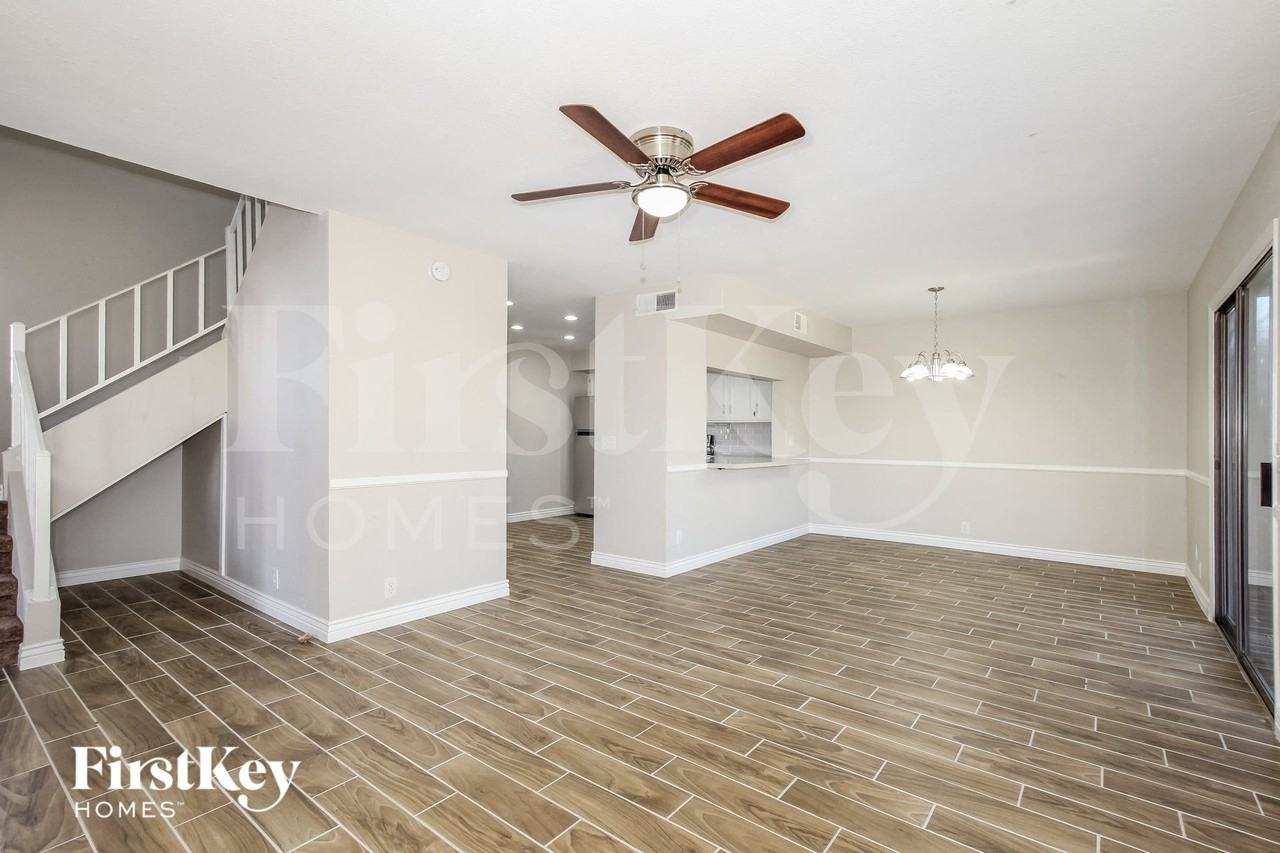 3724 W Michigan Ave - Photo 3 of 15