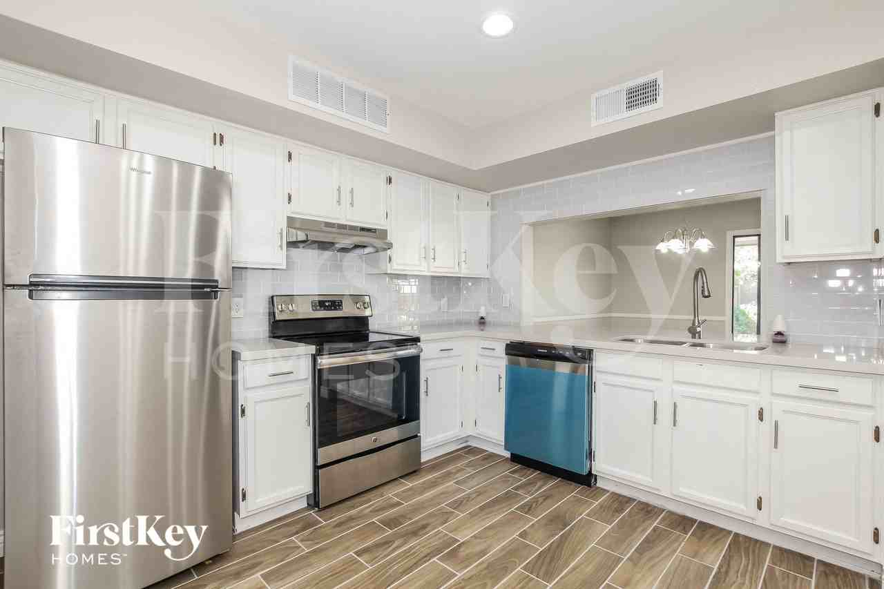 3724 W Michigan Ave - Photo 6 of 15