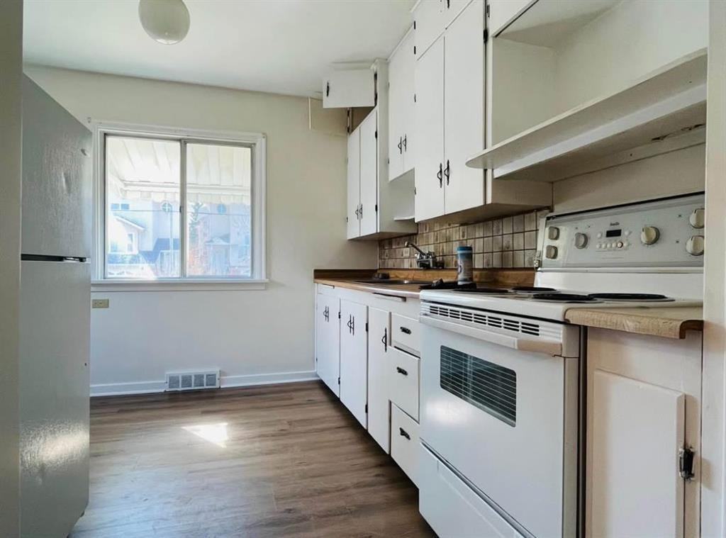 428 32 Ave Nw #1 - Photo 6 of 13
