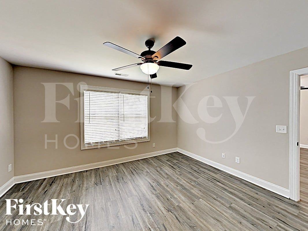 700 Margate Ave - Photo 7 of 16