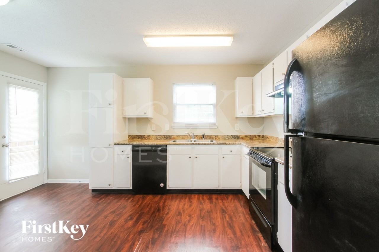 4007 Magnolia Dr - Photo 5 of 16