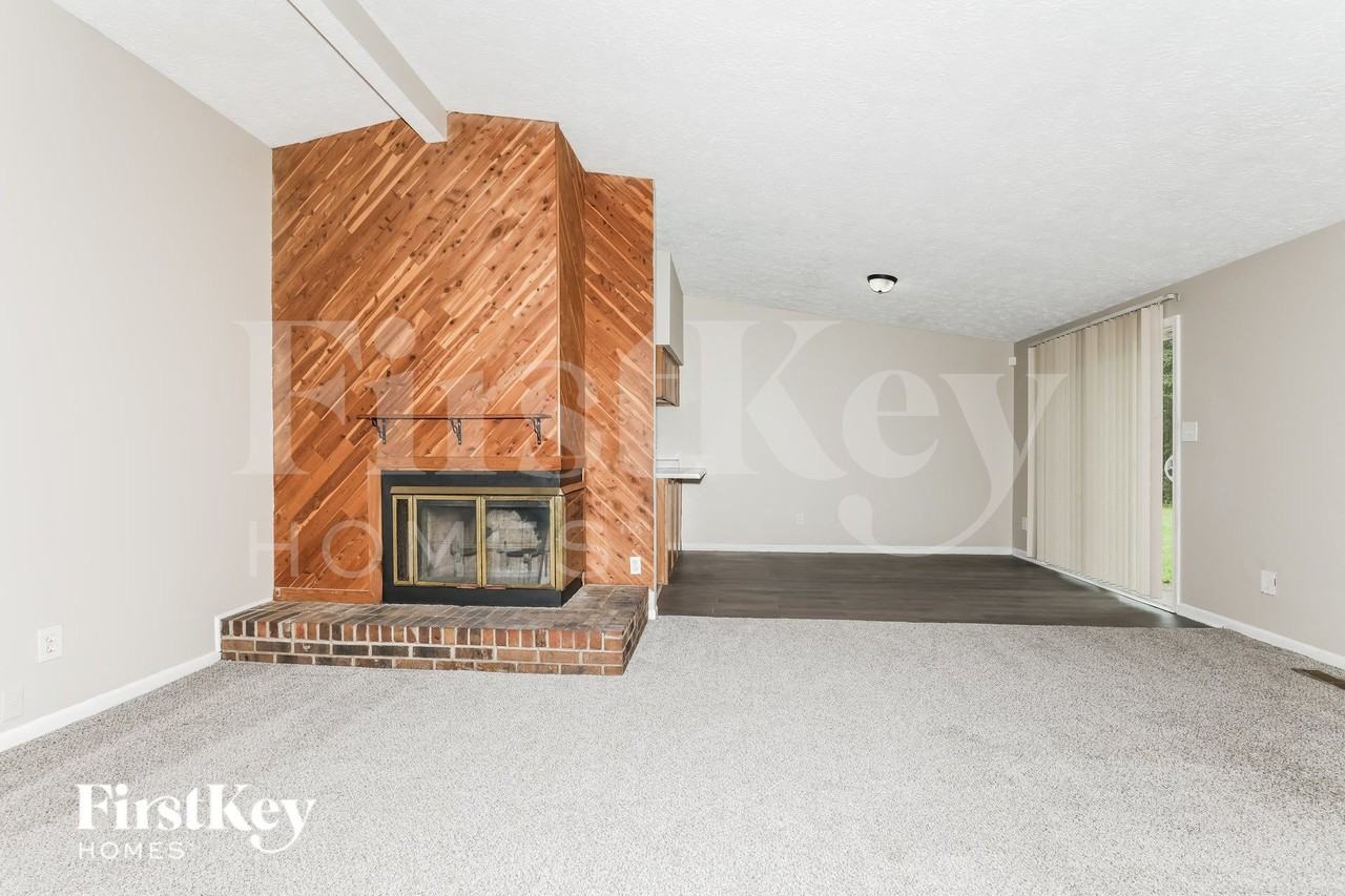 3022 Kyle Ct - Photo 3 of 16