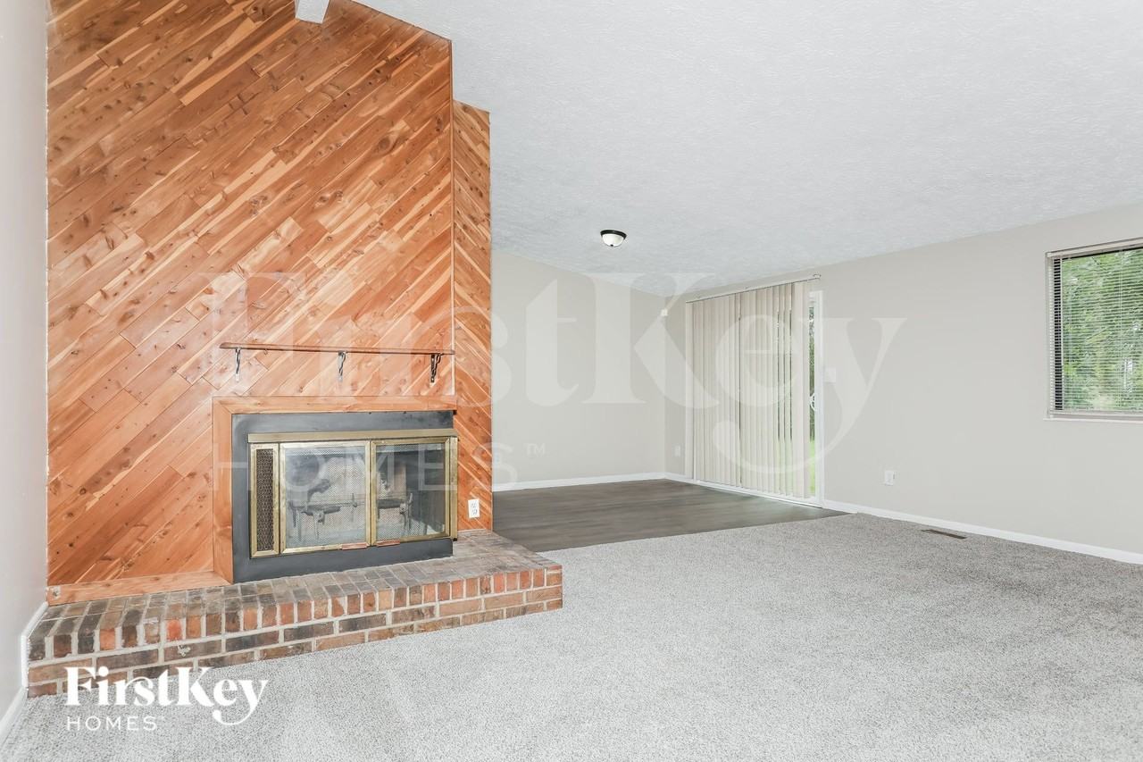 3022 Kyle Ct - Photo 4 of 16