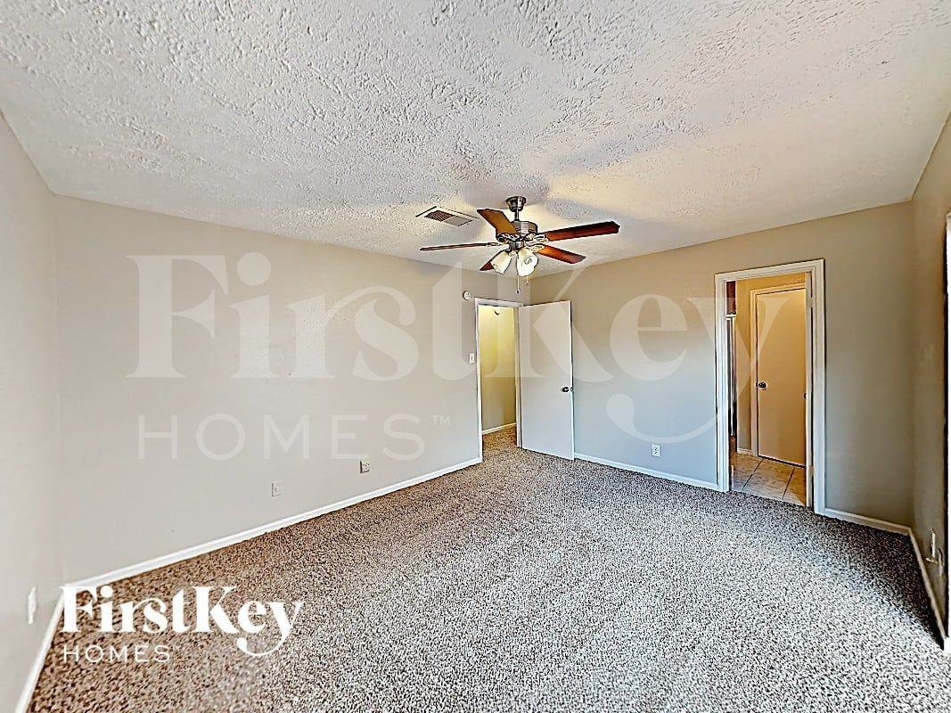 17326 Davenway Dr - Photo 7 of 13