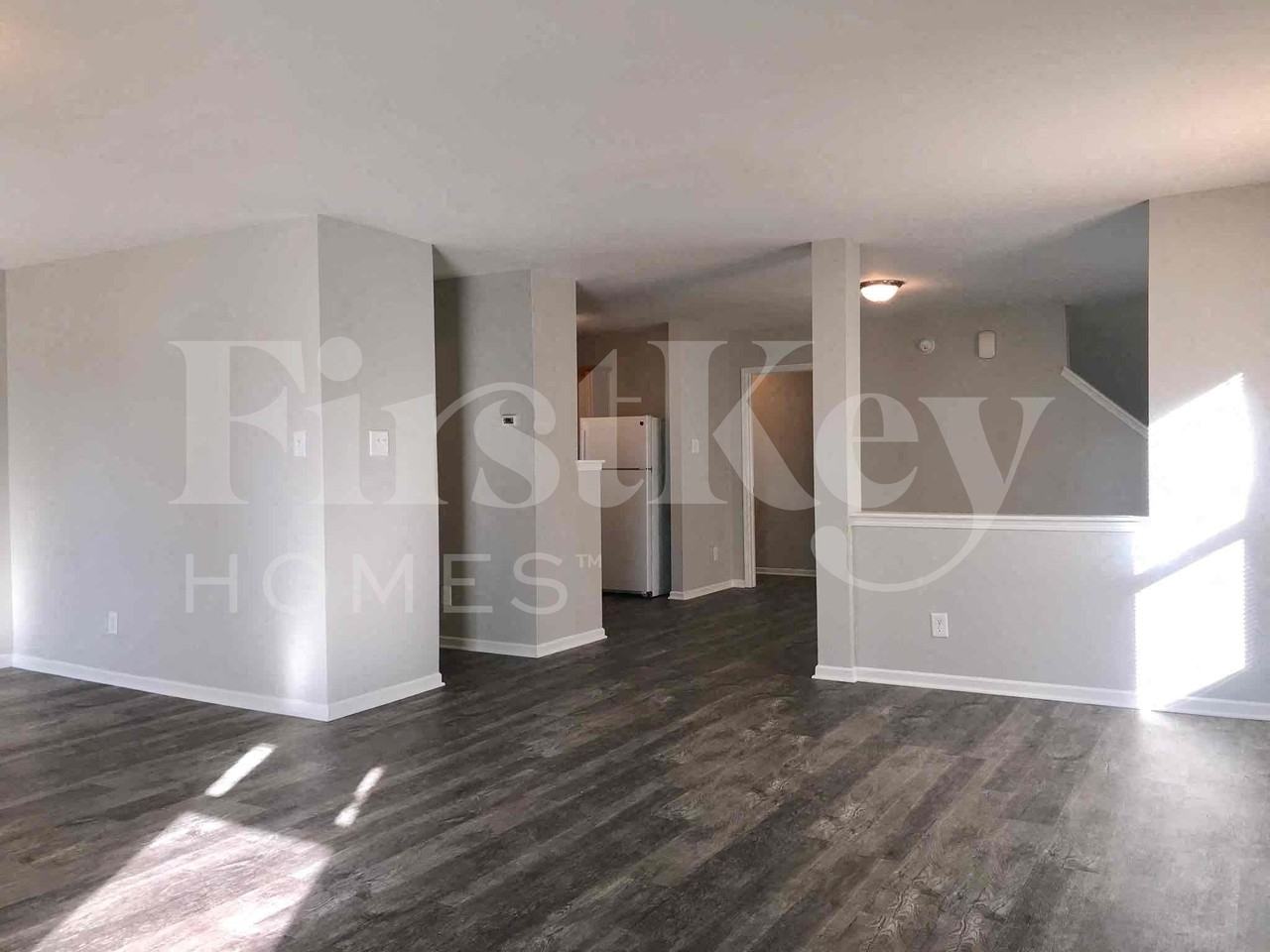 15400 Gallow Ln - Photo 2 of 15