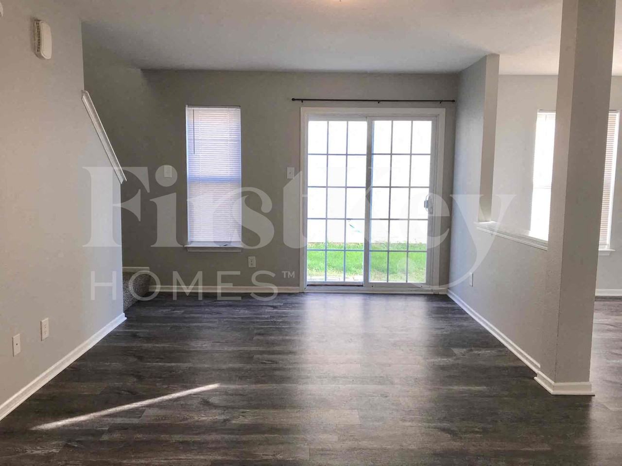 15400 Gallow Ln - Photo 4 of 15