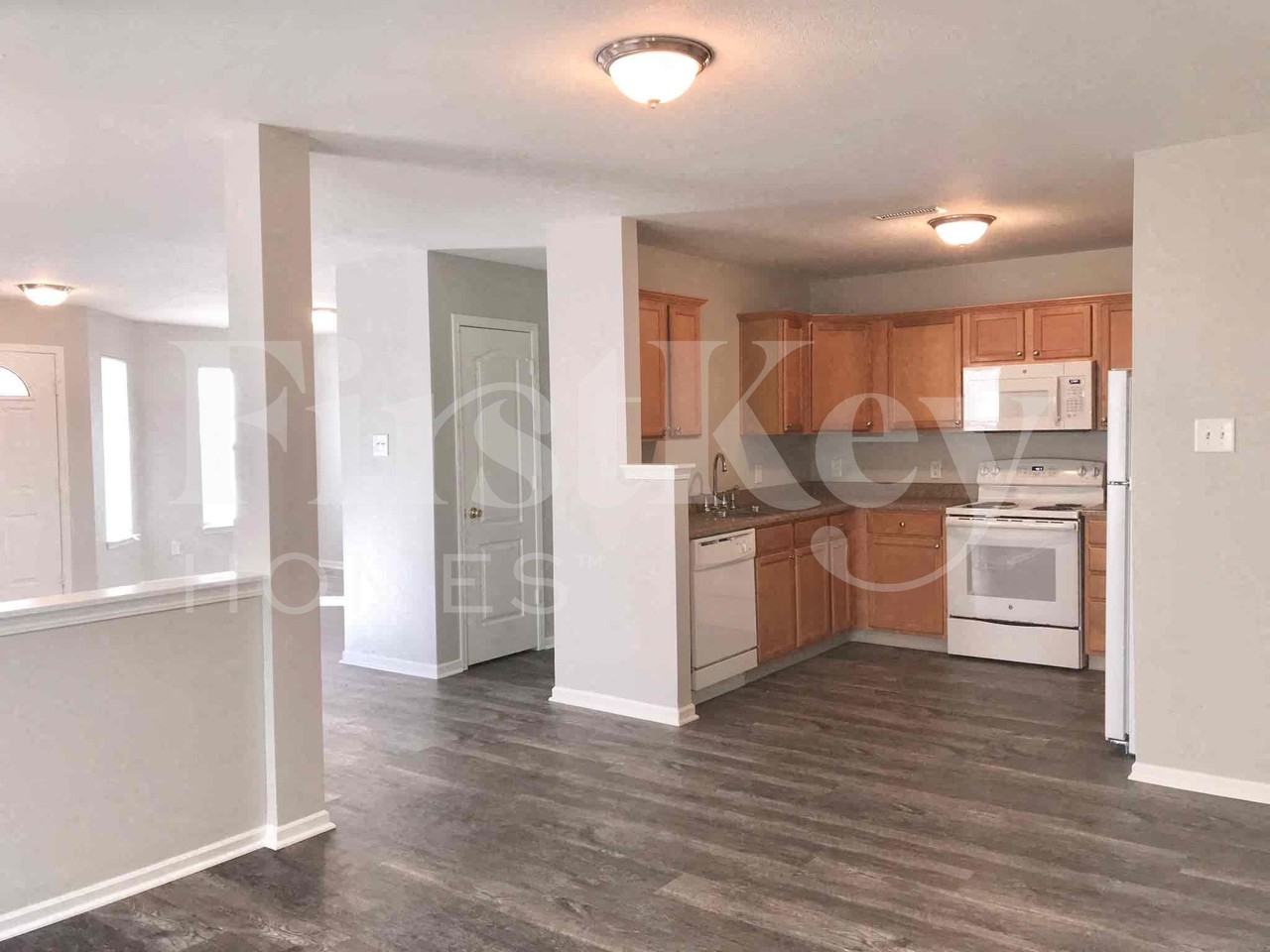 15400 Gallow Ln - Photo 5 of 15