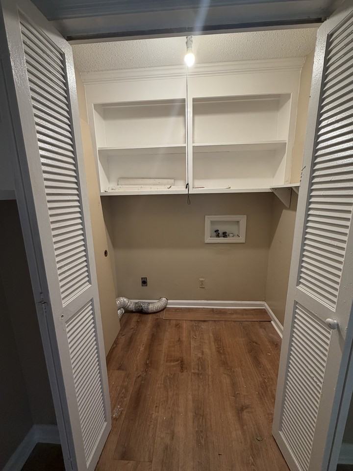 3208 Downes Grove Rd #1 - Photo 7 of 26