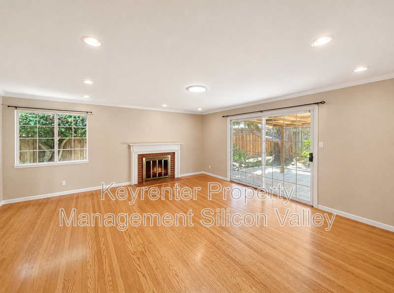 1114 Lynn Way - Photo 6 of 26