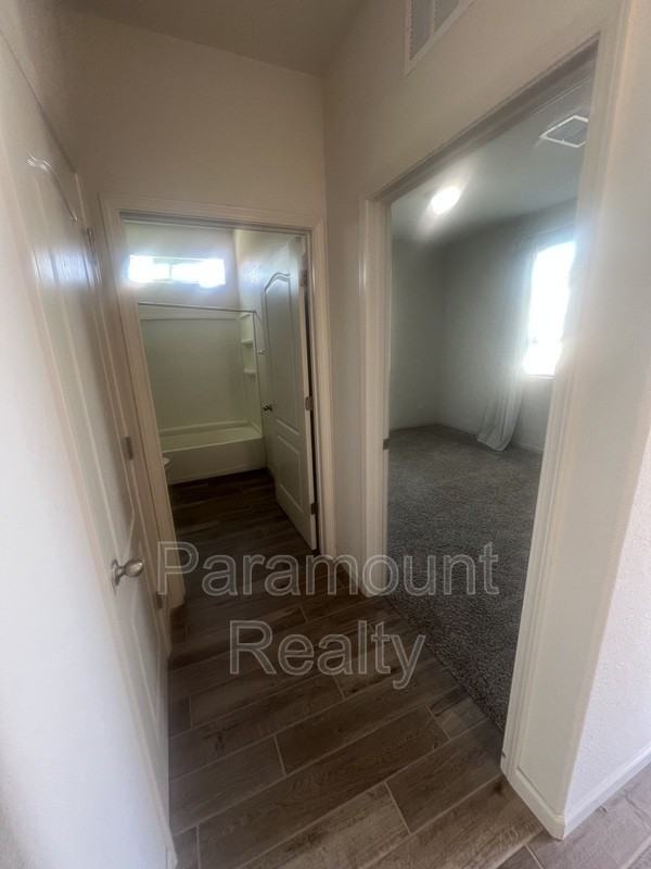 1878 Holland Ln - Photo 7 of 47