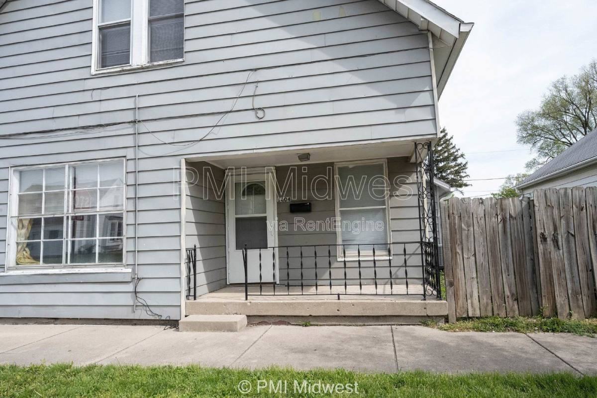 1604 E Kelly St - Photo 2 of 10