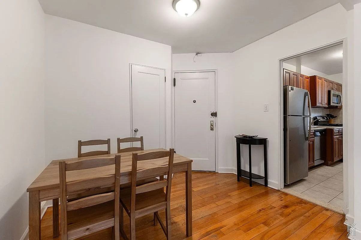 3955 51St St - Photo 5 of 12