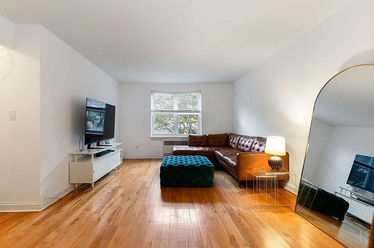 3955 51St St - Photo 7 of 12