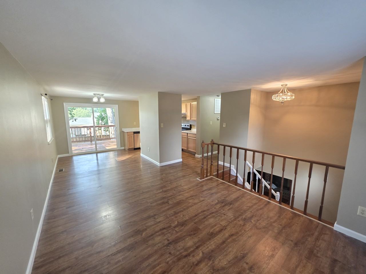 9214 Emmett Rd - Photo 4 of 15