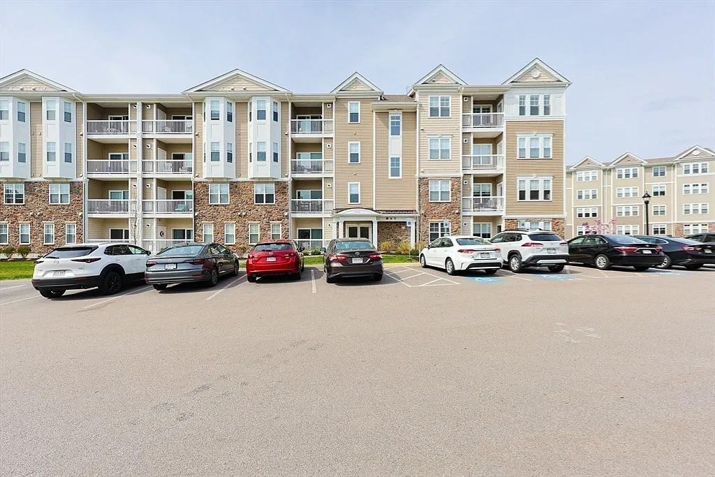 3111 Pennington Dr #3111