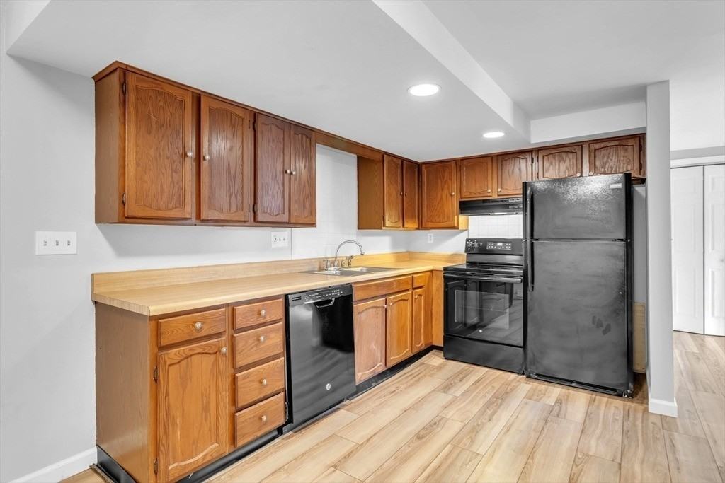 115 South St #104 - Photo 5 of 19
