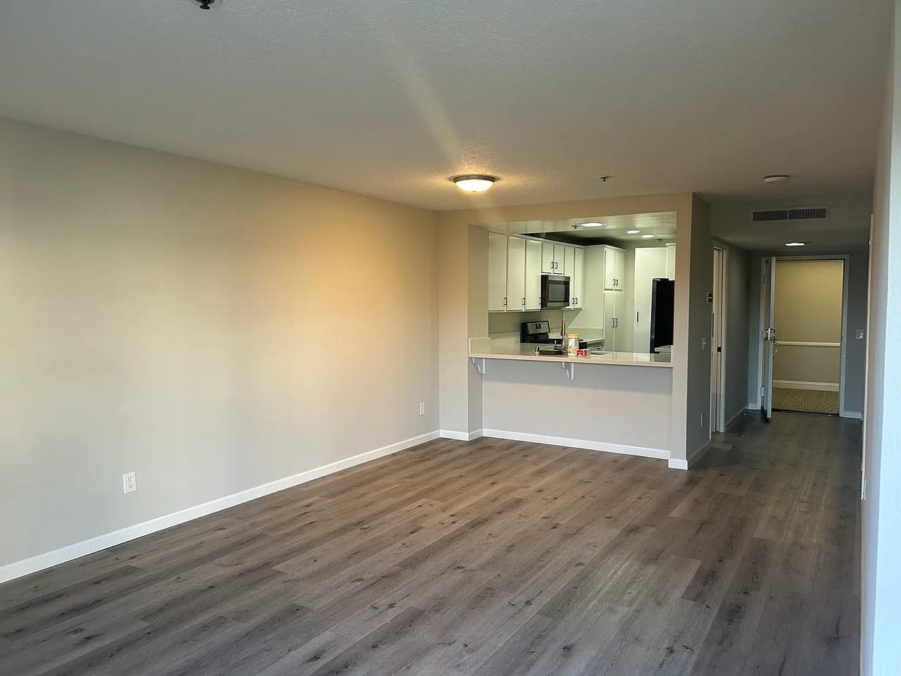 260 Cagney Ln - Photo 2 of 3