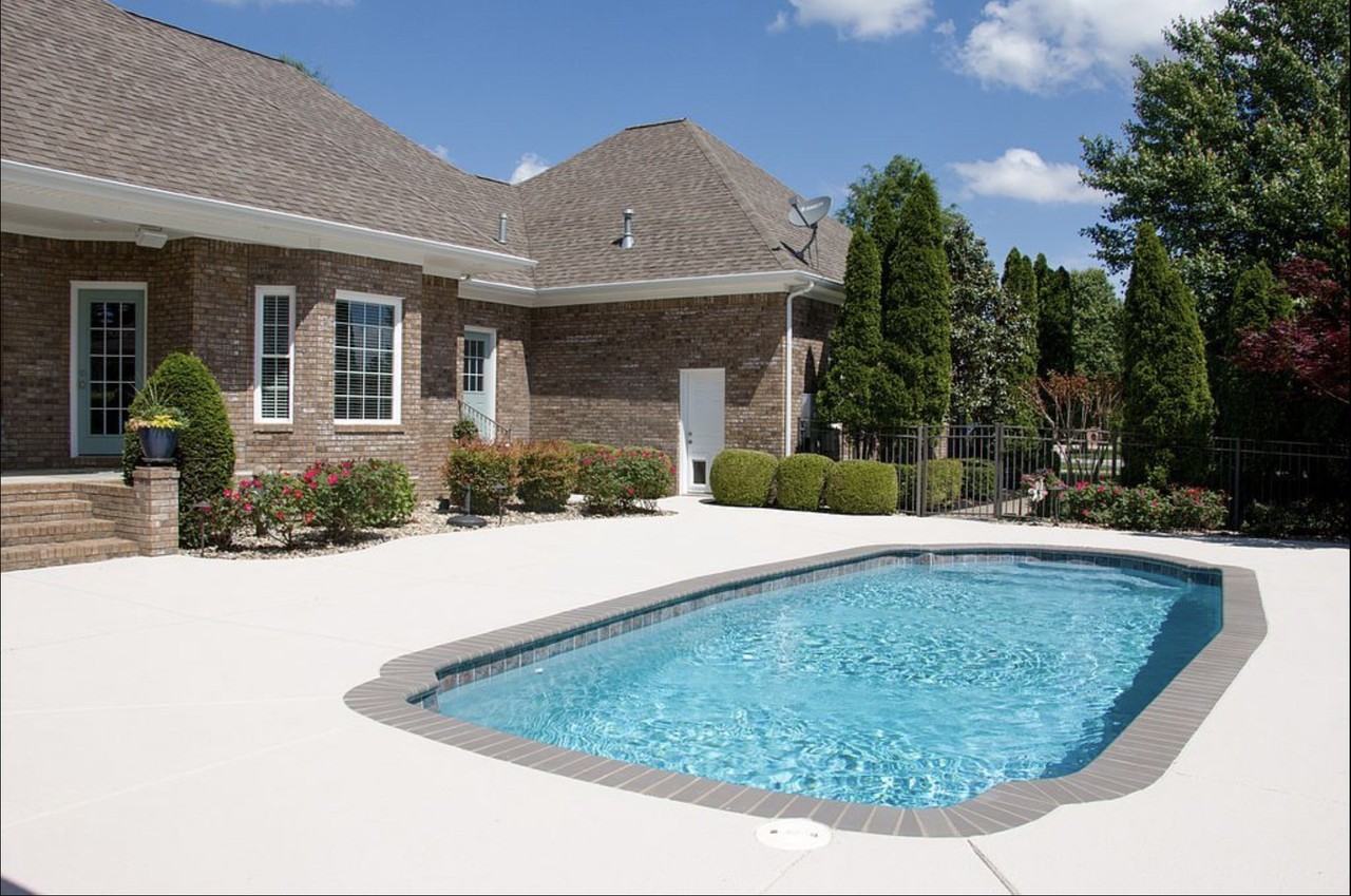 1834 Deerhaven Ln #NA - Photo 4 of 32