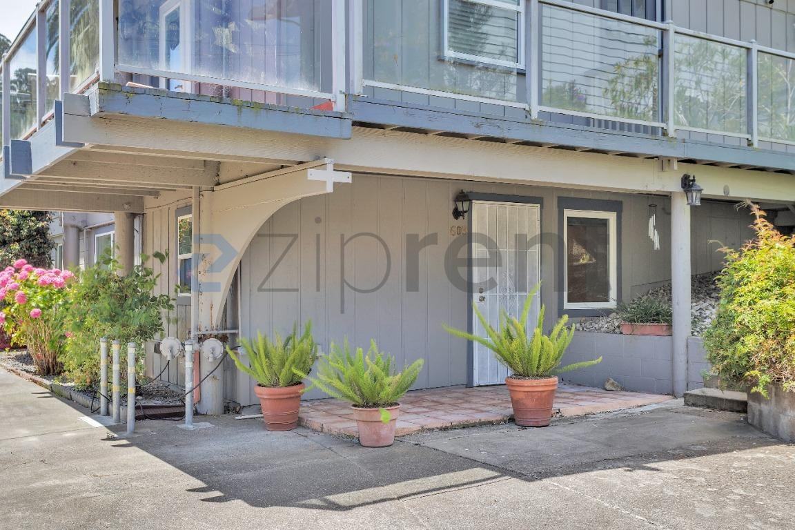 609 Drake Ave #2 - Photo 2 of 27