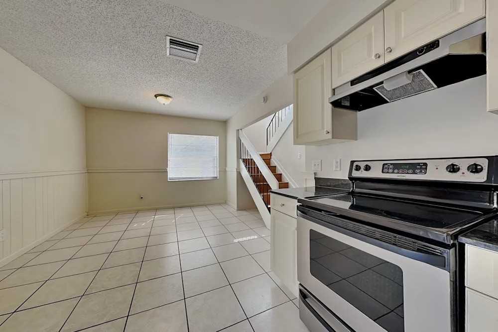 10429 Rosemount Dr #NA - Photo 3 of 11