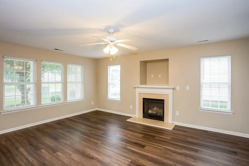 102 Newport Dr #NA - Photo 2 of 12