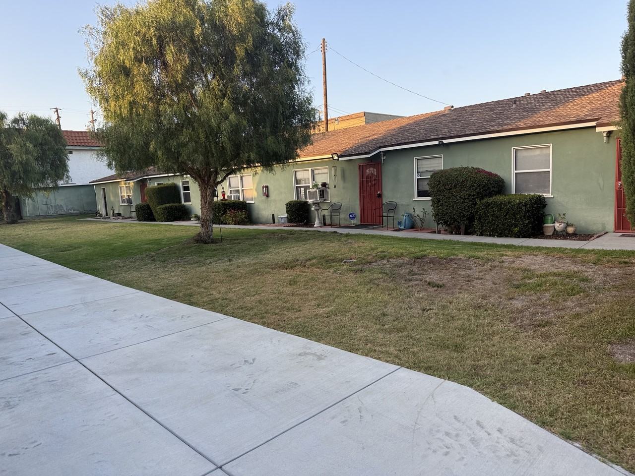 1873 Patricia Ave. - Photo 2 of 26